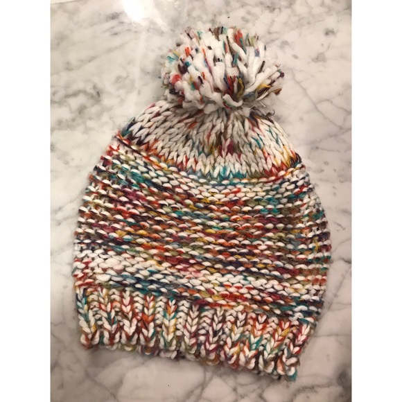 LOFT Accessories - ❣️2-for-1 hat and infinity scarf combo!